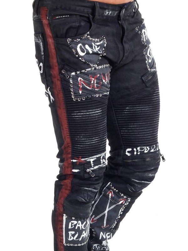 black squad jeans