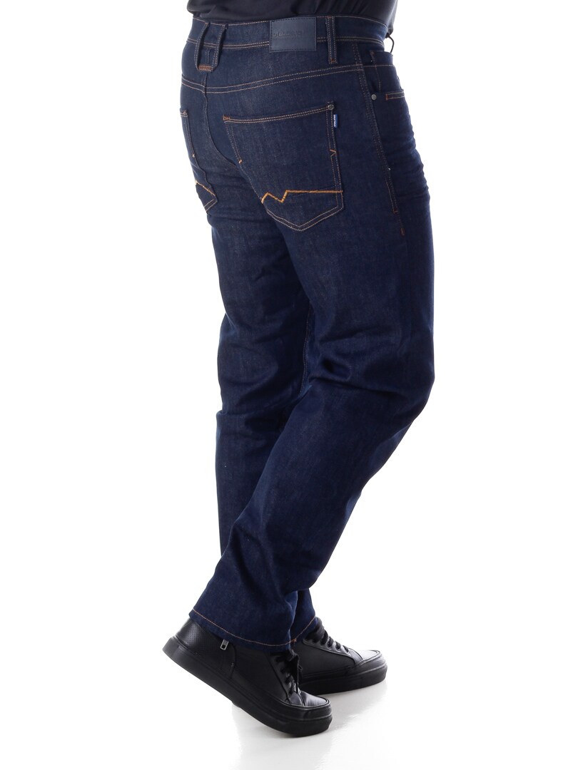 A-0671-0299-blue (11 of 19)