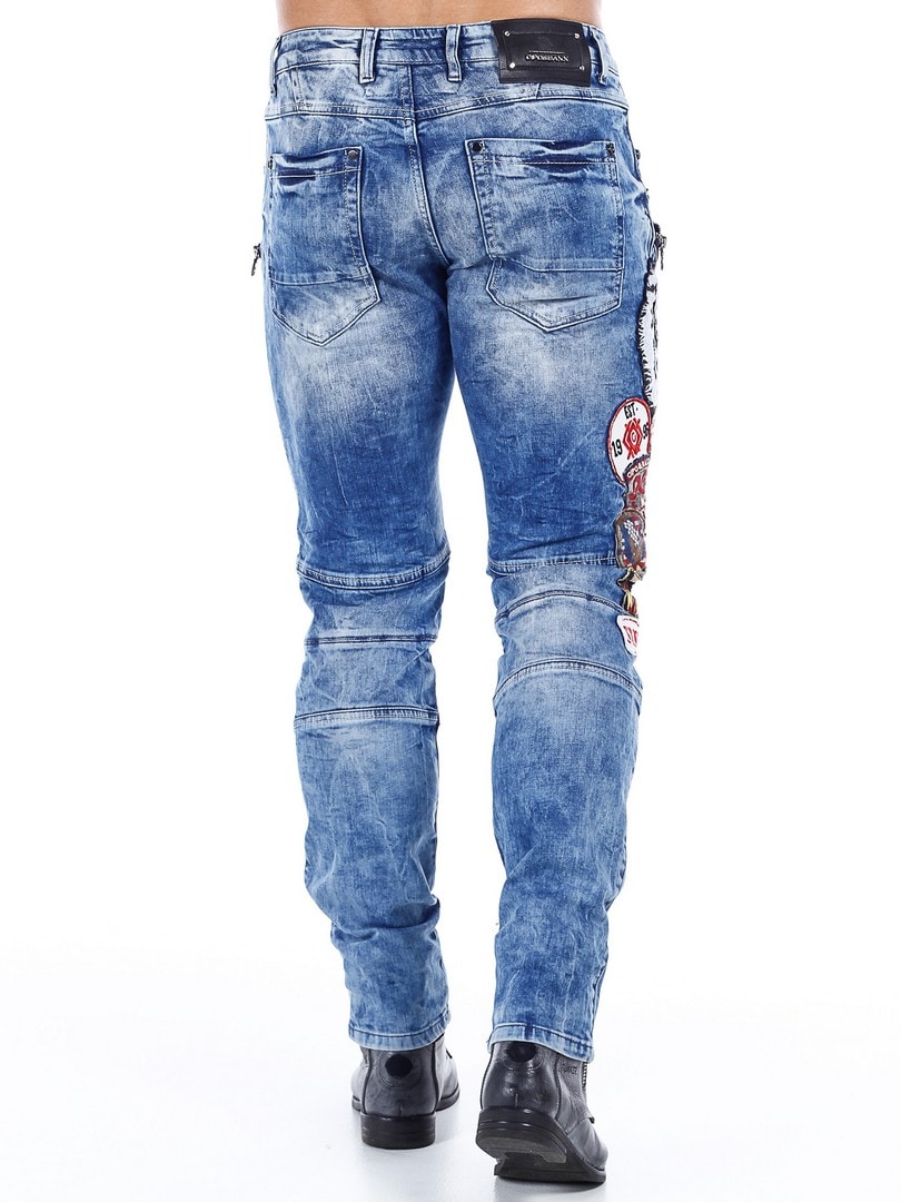 Tigris denim jeans i blå med patches fra merke Cipo & Baxx