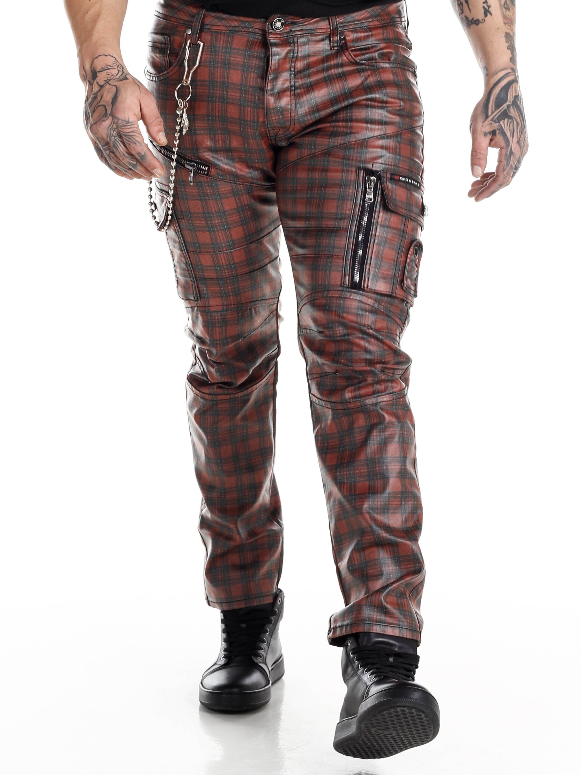 Punkrocker Cipo & Baxx Jeans - Rød