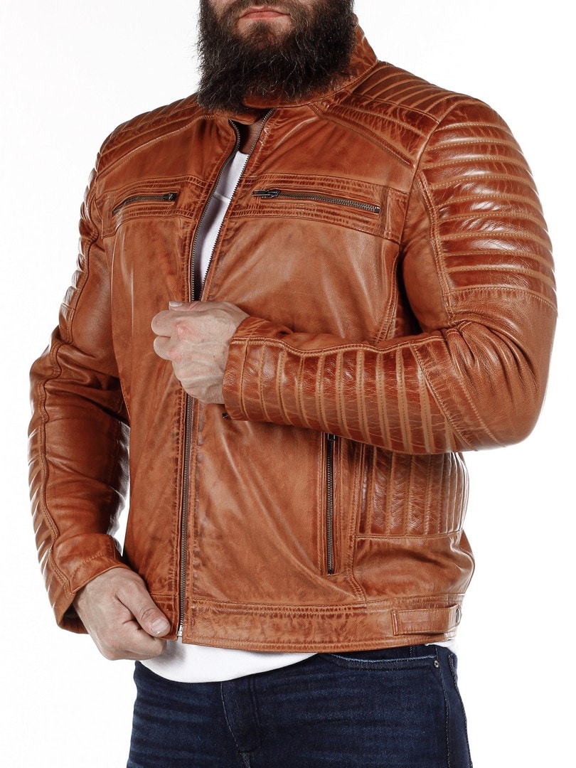 B-rd-us-rivian-dark-cognac (8)
