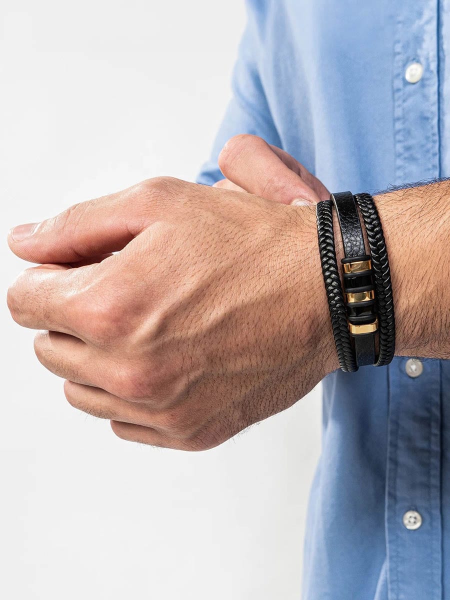 B017-black-gold 2.jpg
