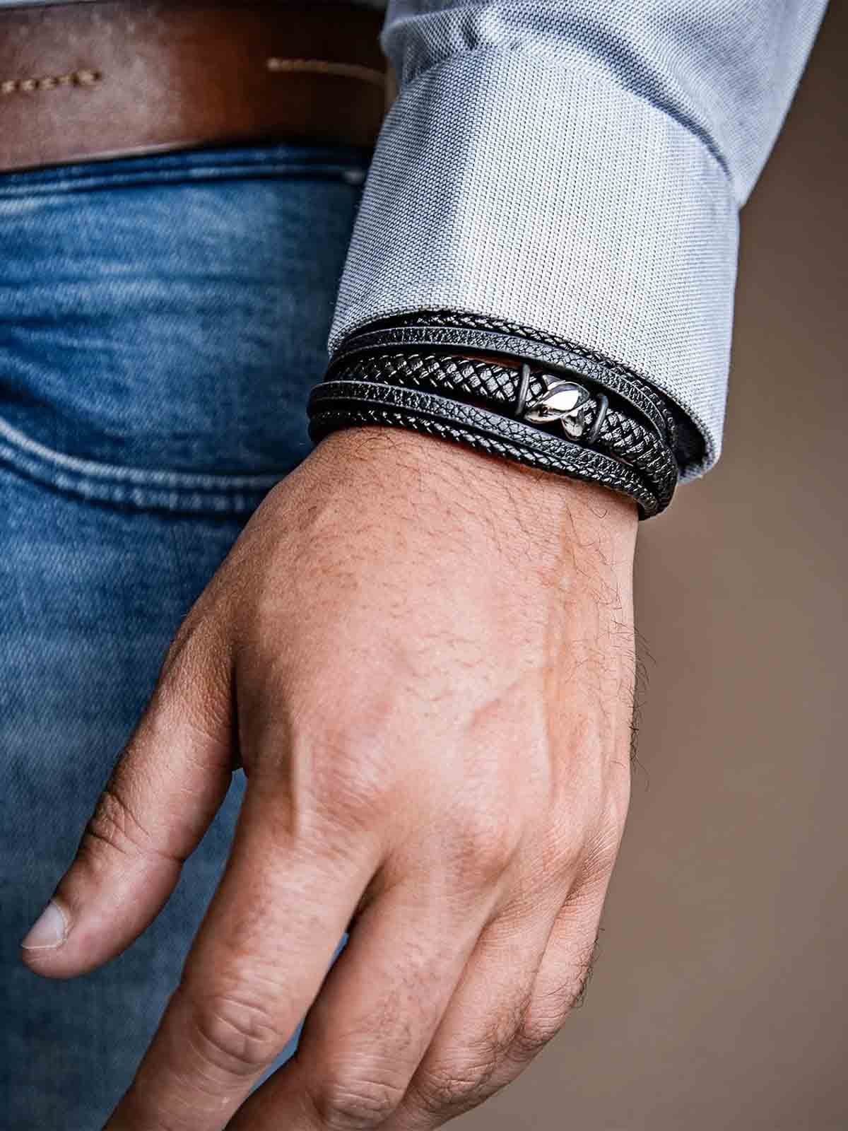 B031-silver 2.jpg