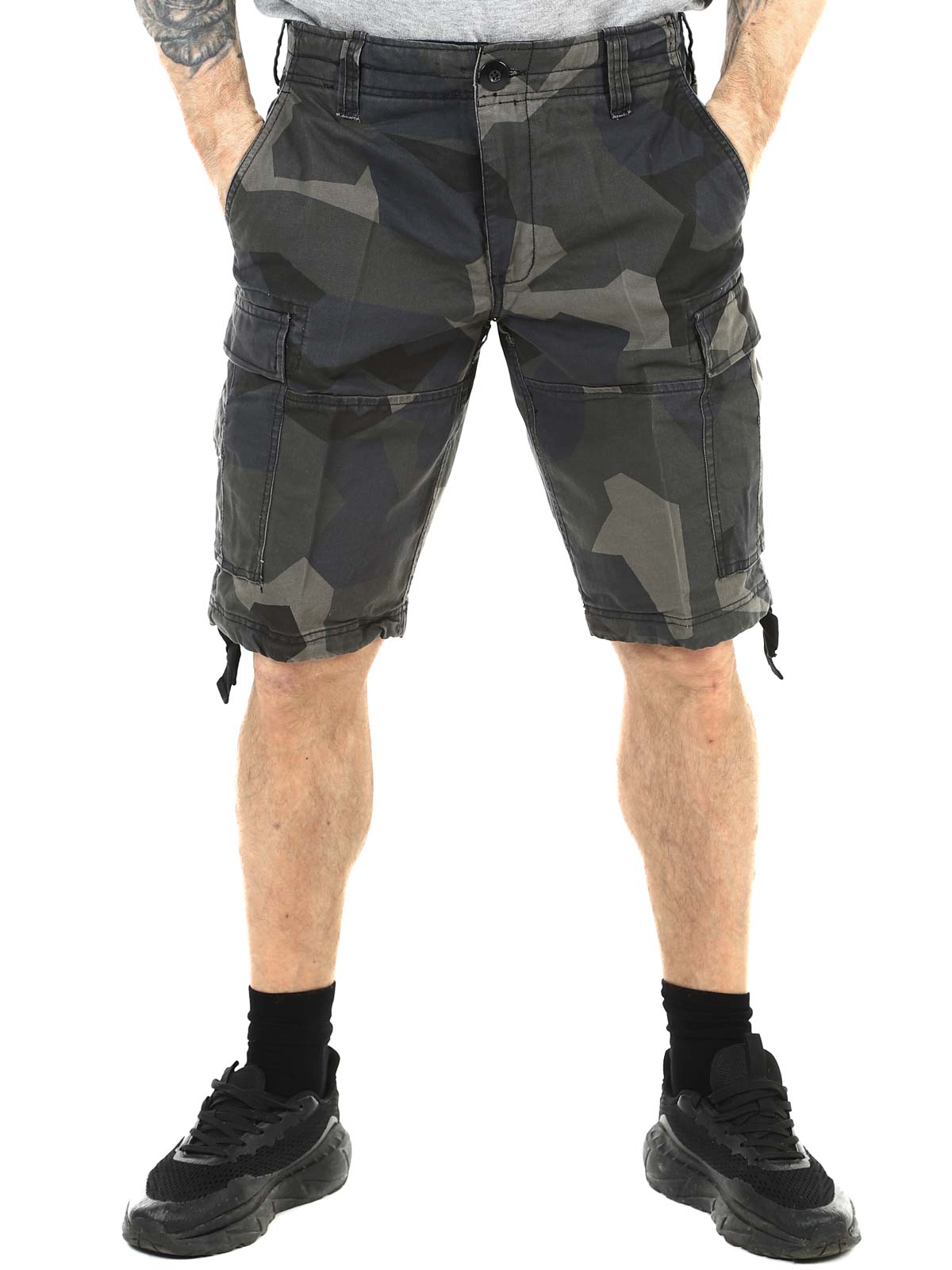 Brandit Vintage Shorts - Dark Camo 2026_1.jpg