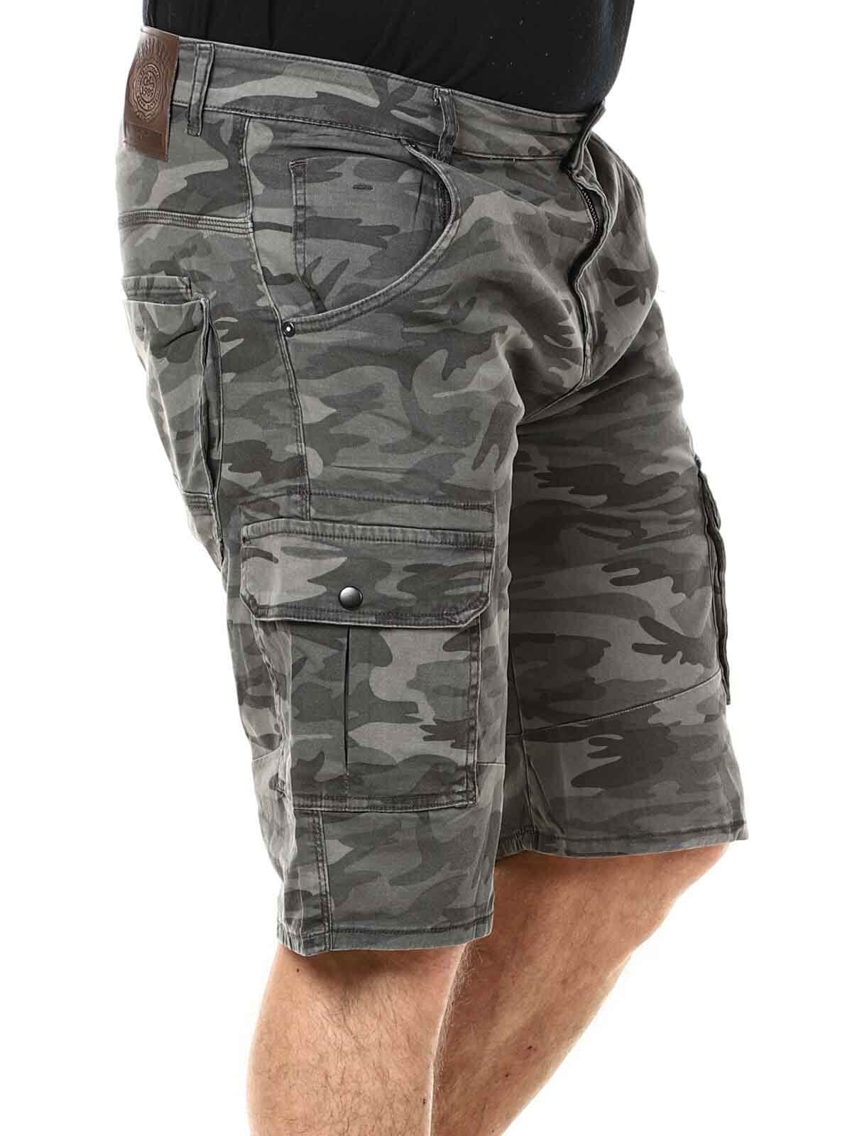 Canyon Rusty Neal Shorts - Svart/Camo