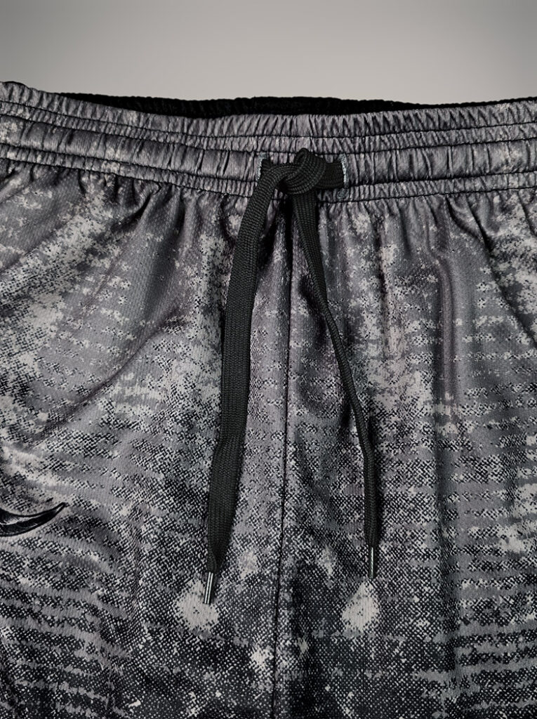 Hyraw Darkness Sport 4.jpg