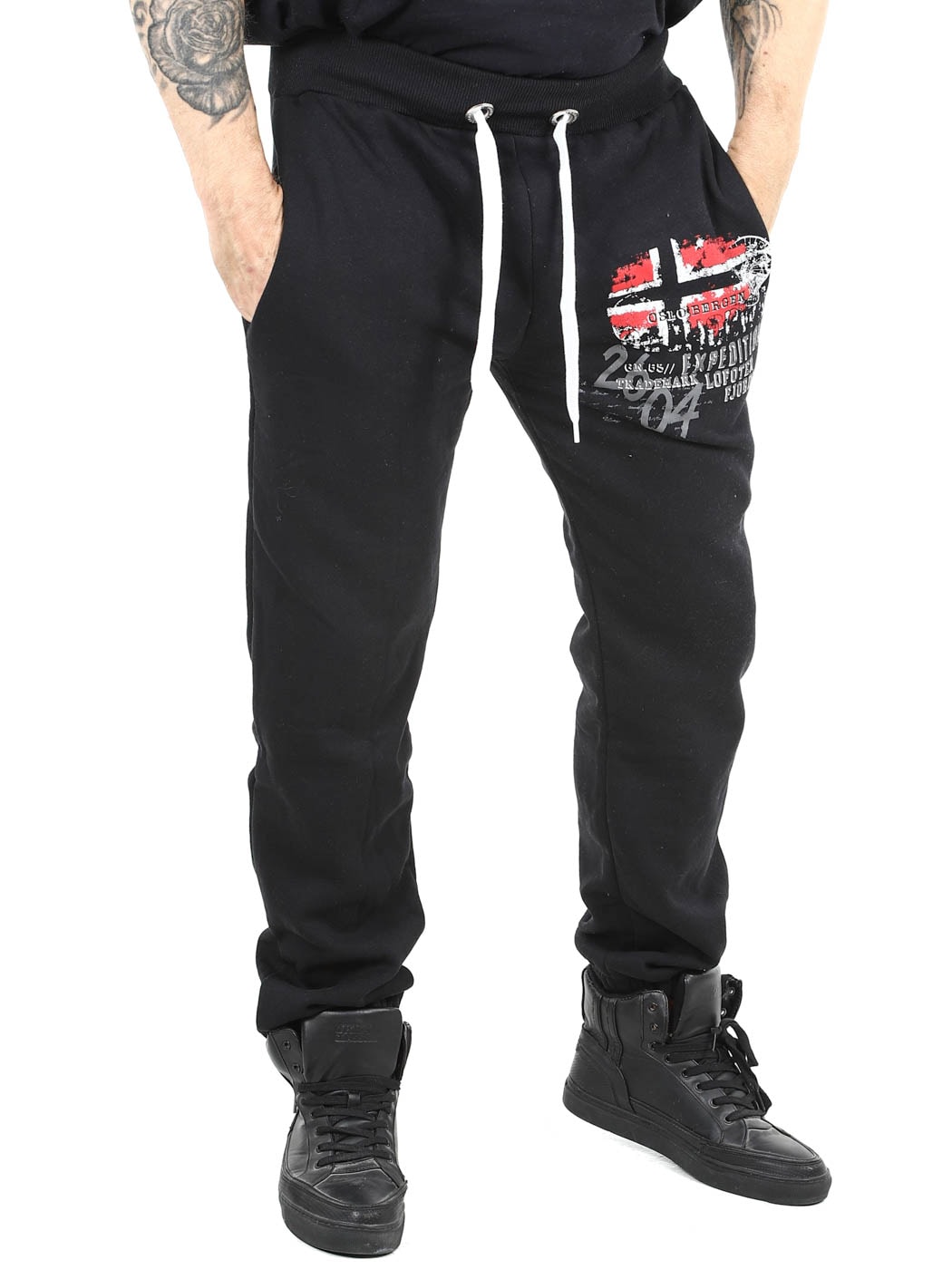 Melegant Geo Norway Black_4.jpg