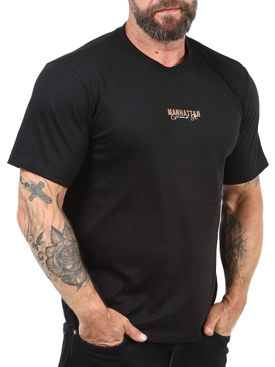 Rebel Reggie T-shirt - Black_2.jpg