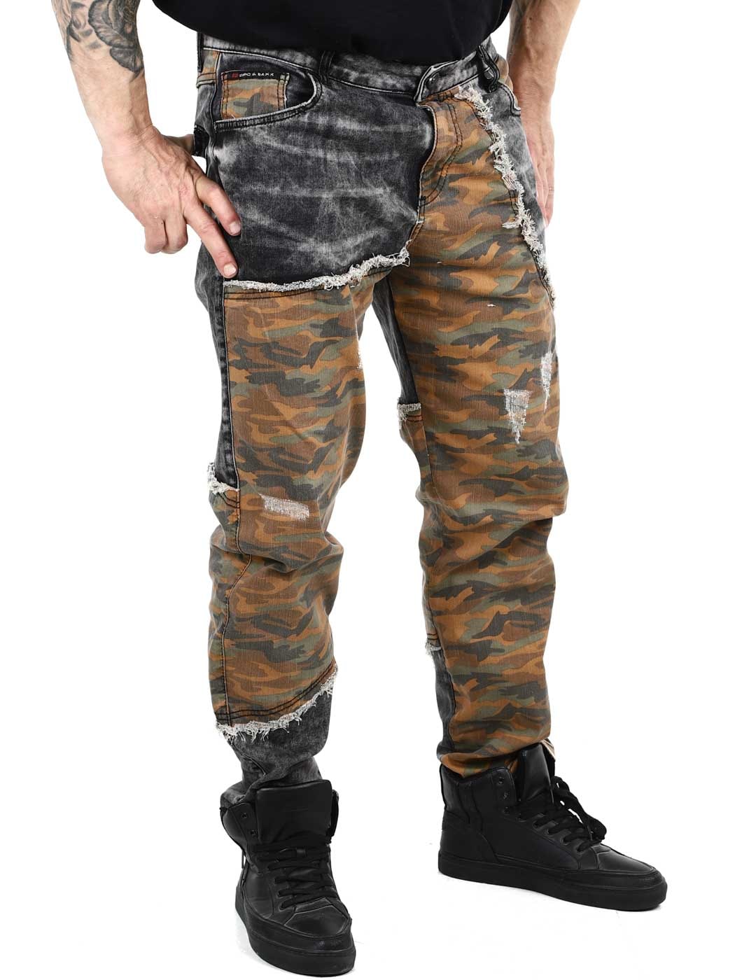 Thilian Cipo Baxx Jeans - Camo Svart_2.jpg