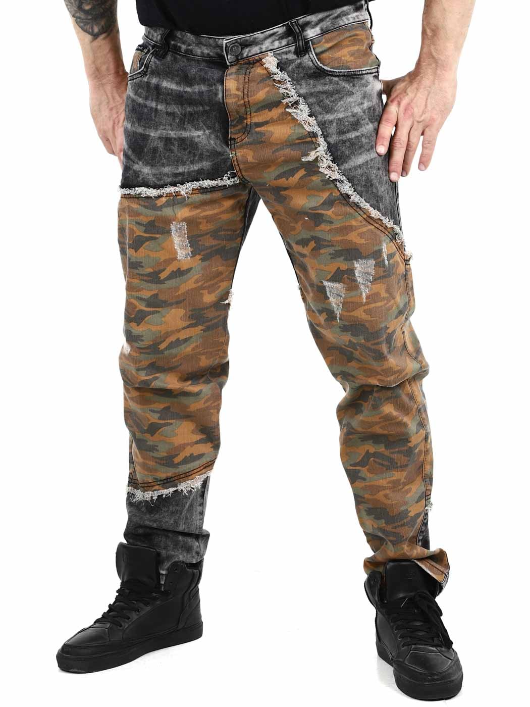 Thilian Cipo Baxx Jeans - Camo Svart_3.jpg