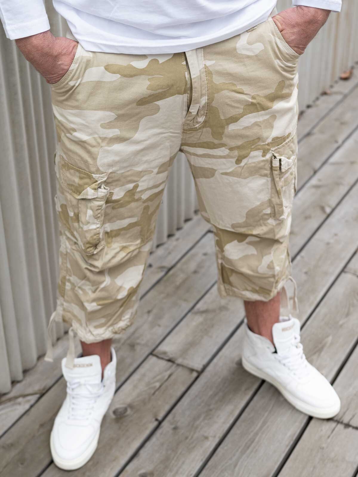 Urban Legend Camo Shorts 3 4_4.jpg