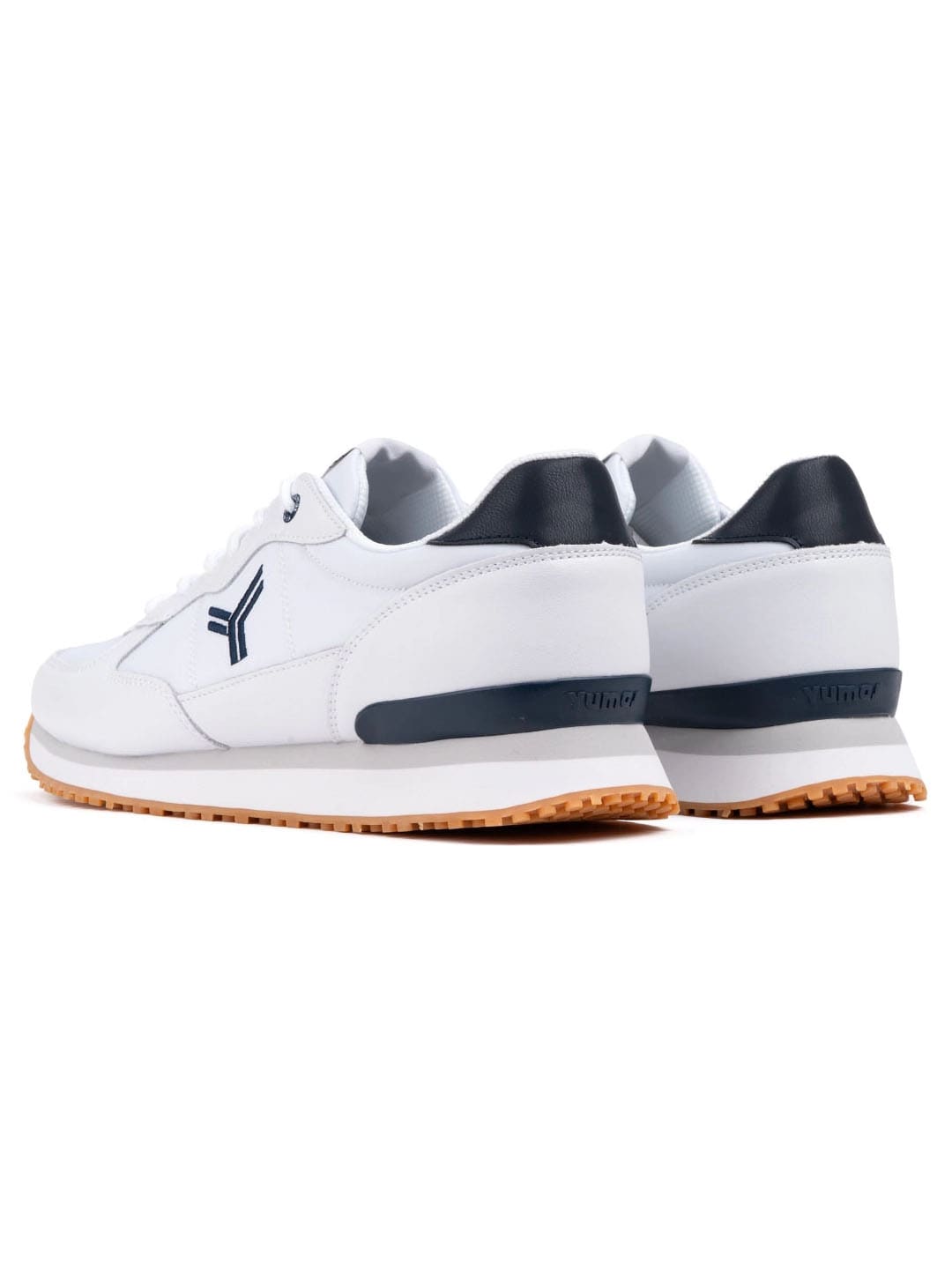 Yumas Bardem Sneakers 2.jpg