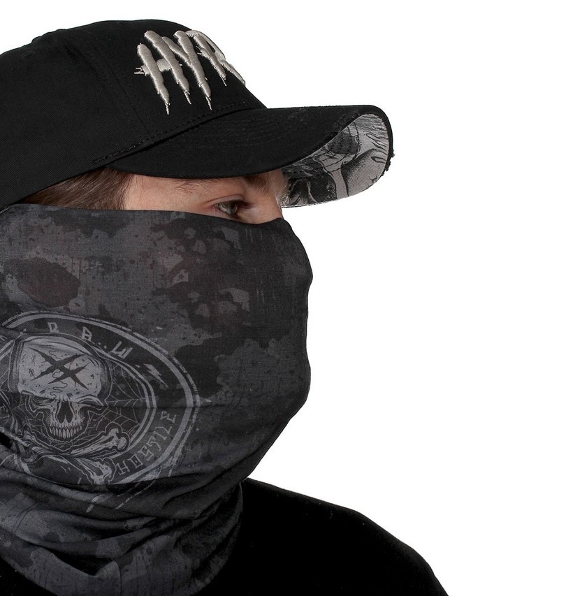 fw2020-hyraw-clothing-neck-warmer-blazon-3