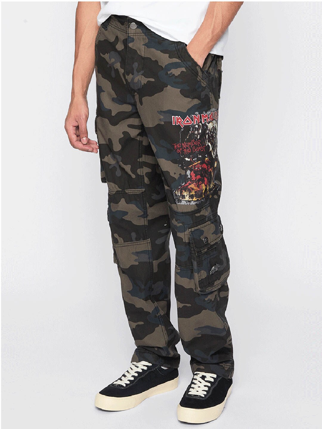iron maiden cargo camo pants_5.jpg